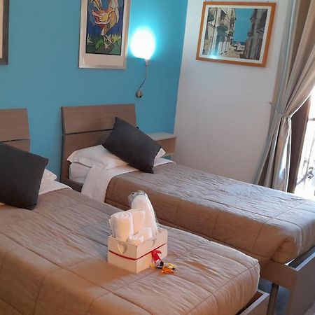 Rainbow Sweet Rooms Valmontone Buitenkant foto