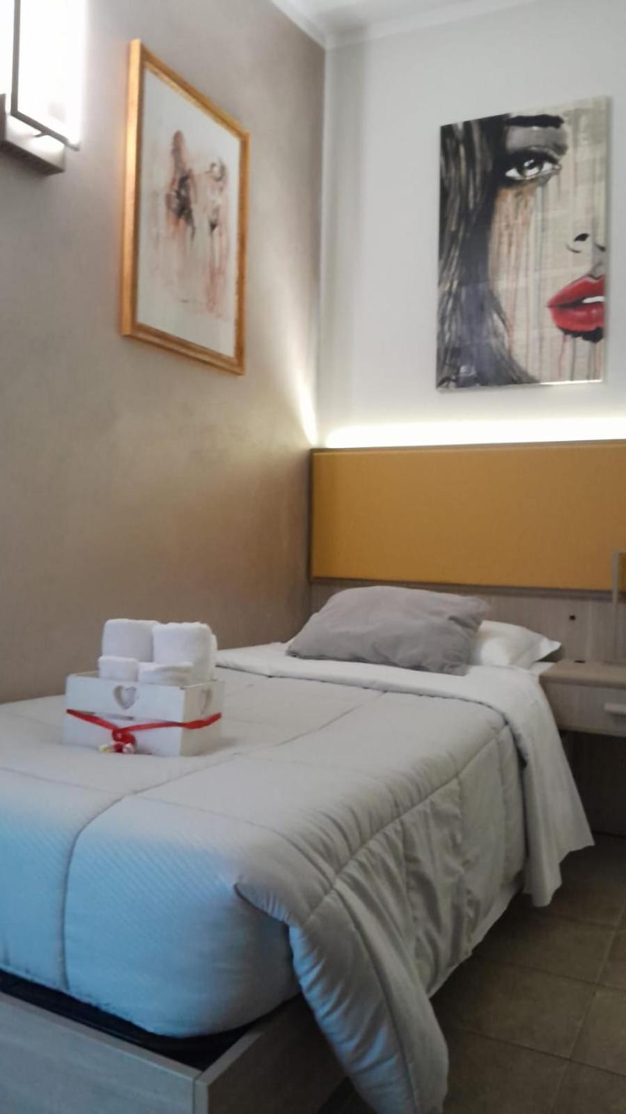 Rainbow Sweet Rooms Valmontone Buitenkant foto